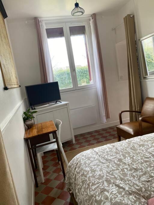 Studio Epicea Avec Jardin Dans Charmante Propriete Méry-sur-Oise Buitenkant foto